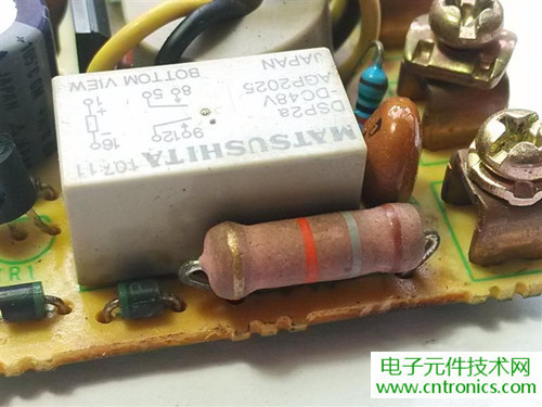 漏電保護器拆解：結(jié)構(gòu)有差異，做工不錯