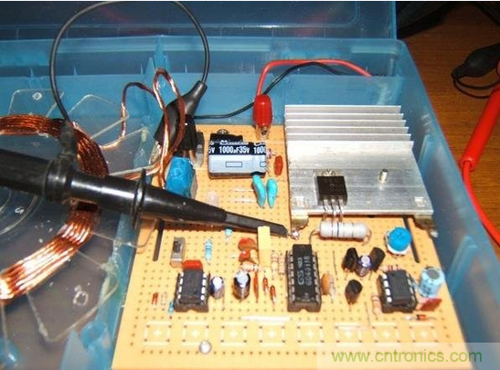 DIY:手工打造智能無(wú)線(xiàn)供電臺(tái)燈