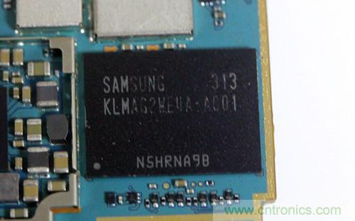 拆解4G新機索尼M35t：用料十足，易于維修