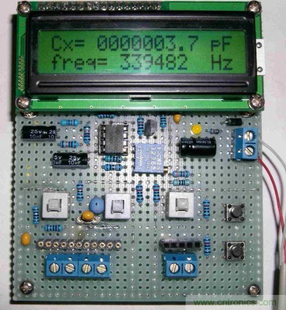 DIY集電容、電感和頻率為一體的測(cè)量?jī)x器
