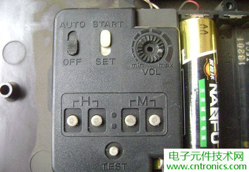 拆個老古董，日本精工石英電子掛鐘拆解
