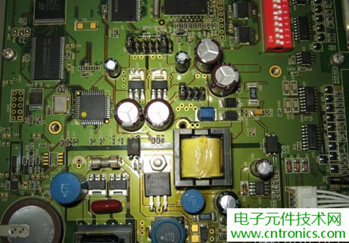 觸摸屏售價過萬？一臺工控設(shè)備觸摸屏拆解