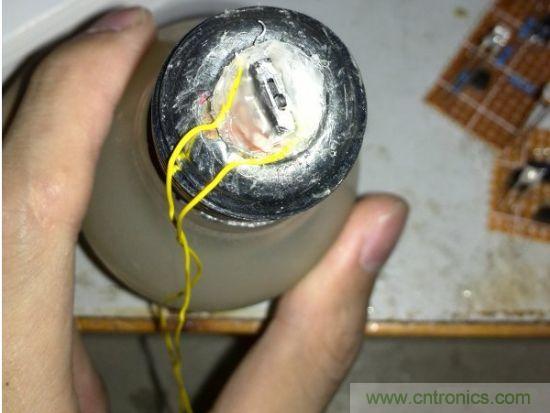LED夜燈改裝記，如何廢物利用？