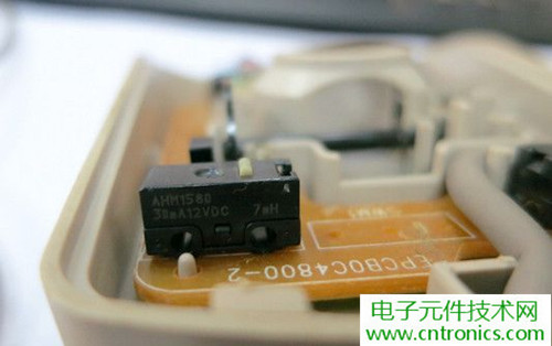 殿堂級機械鼠標拆解：嘆精致做工！