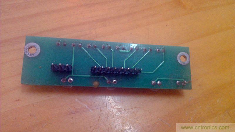 牛人力作！PCB版藍牙智能小車DIY