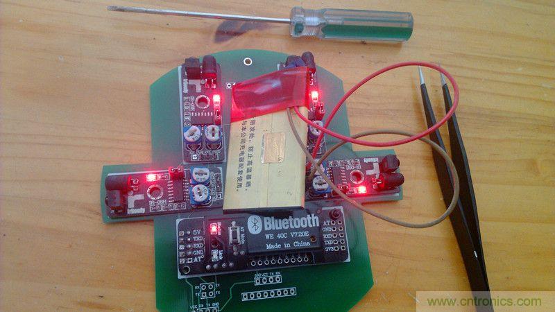 牛人力作！PCB版藍牙智能小車DIY