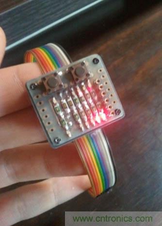 低調(diào)有內(nèi)涵！別人看不懂的LED電子表DIY
