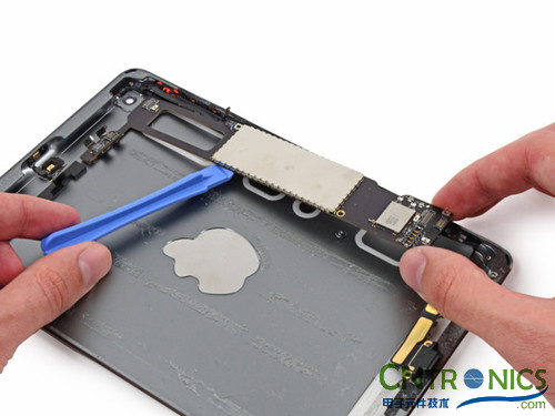 最新最牛最逆天的拆解：iPad Mini Retina 內(nèi)部大揭秘！