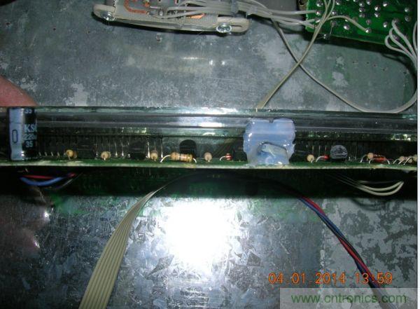巧奪天工！大神利用山寨功放為高性價比逆變器“穿新衣”