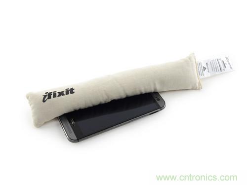 牛人強拆！新HTC One(M8)真機精密做工難修理
