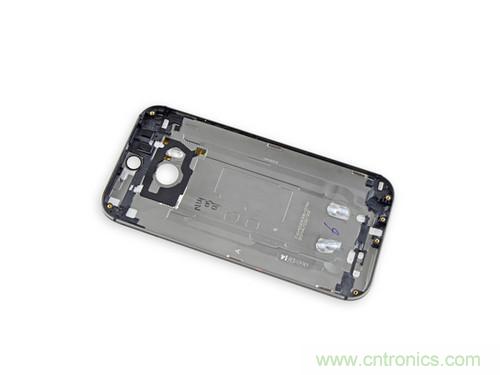 牛人強拆！新HTC One(M8)真機精密做工難修理