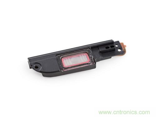 牛人強拆！新HTC One(M8)真機精密做工難修理