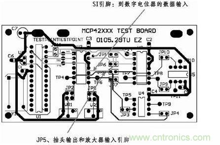 這是對(duì)圖2所示電路的第一次布線嘗試。此配置在模擬線路上產(chǎn)生不規(guī)律的噪聲，這是因?yàn)樵谔囟〝?shù)字走線上的數(shù)據(jù)輸入碼隨著數(shù)字電位器的編程需求而改變。