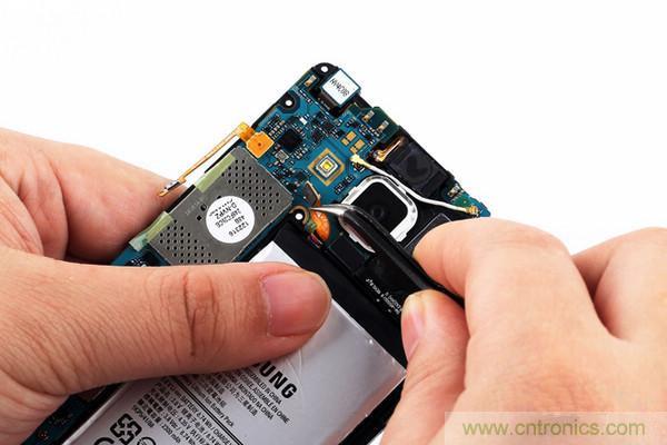 拆解狂魔荼毒新機(jī)三星金屬Galaxy A5，看槽點(diǎn)在何方？