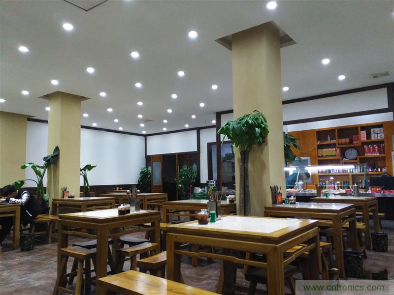 前世500次回眸,換來今生一次擦肩而過，那500多天的等待能否讓錘子揚(yáng)眉吐氣？