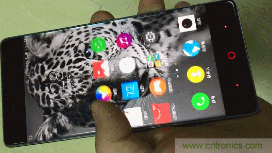 無邊框的 nubia Z9 ，一款既有驚喜，又有驚艷的智能手機