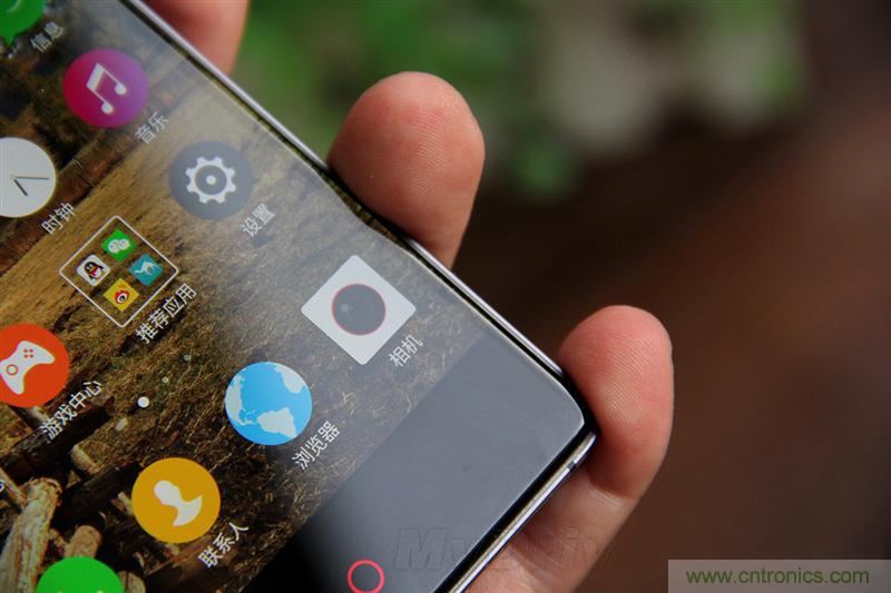 無邊框的 nubia Z9 ，一款既有驚喜，又有驚艷的智能手機