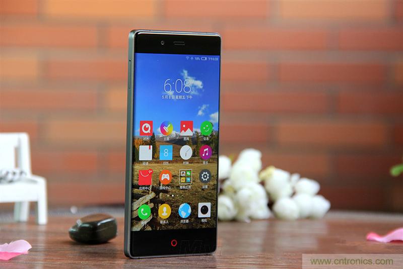 無邊框的 nubia Z9 ，一款既有驚喜，又有驚艷的智能手機