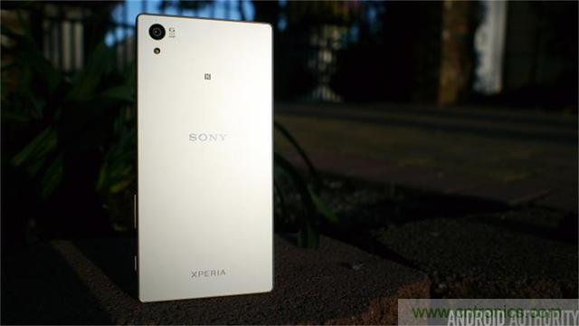 傳奇索尼，憑借Sony Xperia Z5能否在移動市場奪得一席之地？