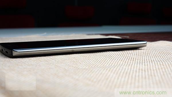業(yè)界良心 LG V10 評(píng)測(cè):剛毅、冷峻，不失人性化