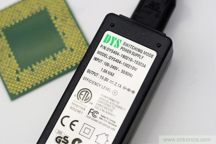 一款能喚起 70 后工程師朋友“童年趣事”的迷你電烙鐵！