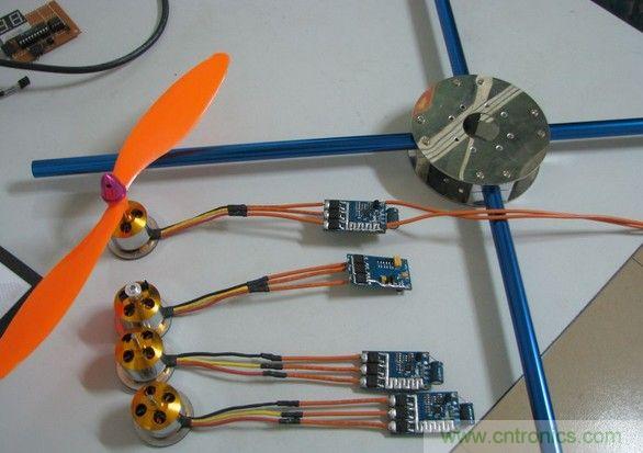 無人機(jī) DIY 制作全過程，酷得不要不要的！
