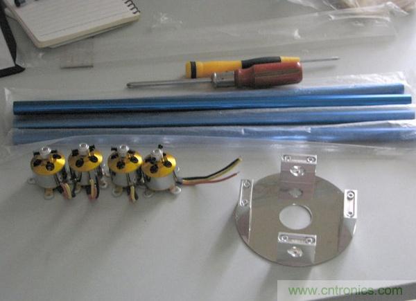 無人機(jī) DIY 制作全過程，酷得不要不要的！
