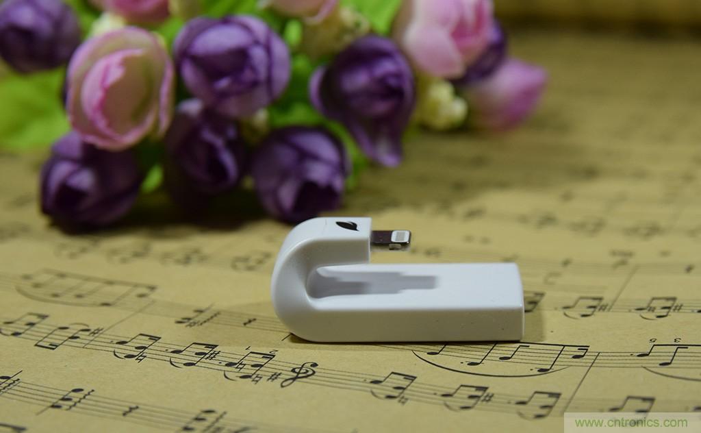 不越獄，就能隨意給iPad增容的影音娛樂利器