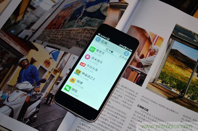 1599元，這款老年手機比小米note還貴100元