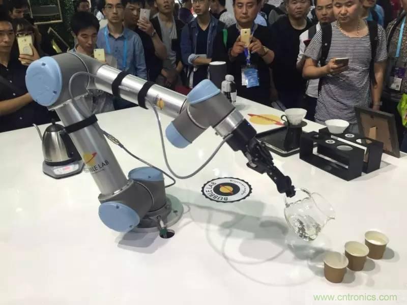 協(xié)作機器人伺服、傳感器核心器件大揭秘