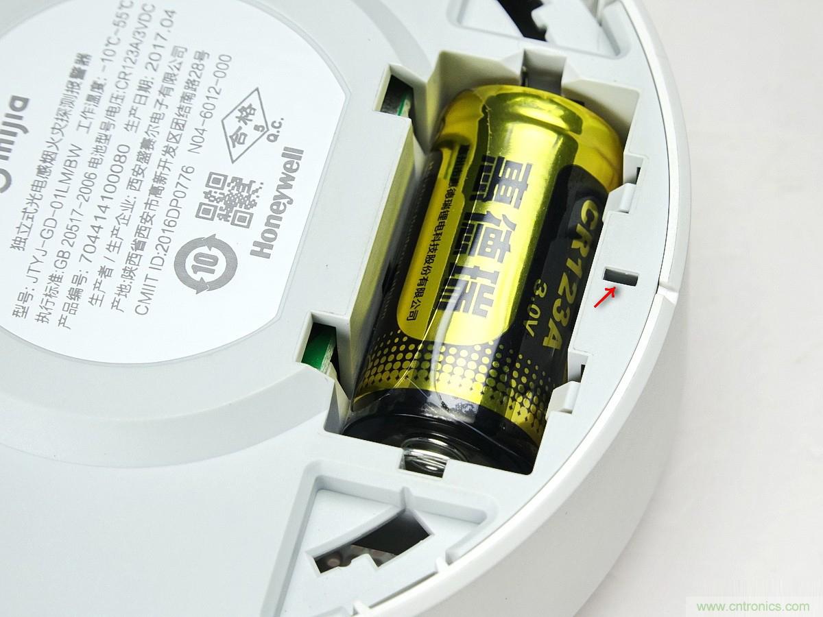 小米煙霧報警器拆解：一顆電池可用五年是如何做到的？