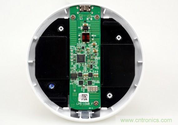 拆解對比：系出同門，小米、紫米無線充電器的差別有多大？