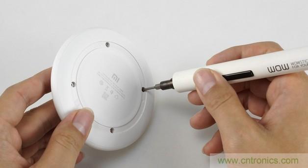 拆解對比：系出同門，小米、紫米無線充電器的差別有多大？