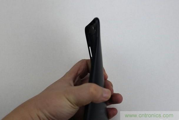 拆解魅藍6T：百元機的品質(zhì)就真的低？