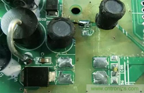 如何通過PCB布局設(shè)計來解決EMC問題？