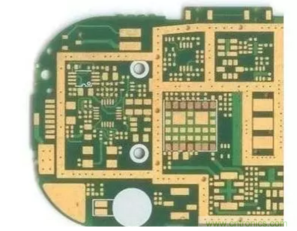 PCB板上為什么要“貼黃金”？看看你的板子上有“金手指”嗎？