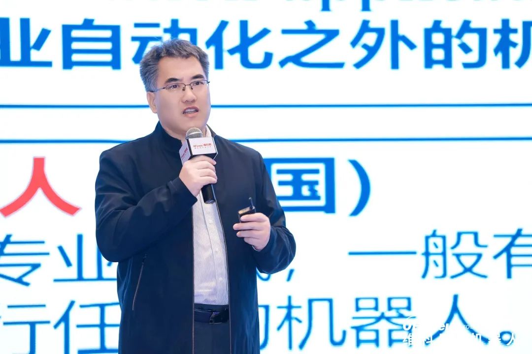 大咖齊聚，智啟新篇 | OFweek 2025（第十四屆）中國(guó)機(jī)器人產(chǎn)業(yè)大會(huì)圓滿收官！